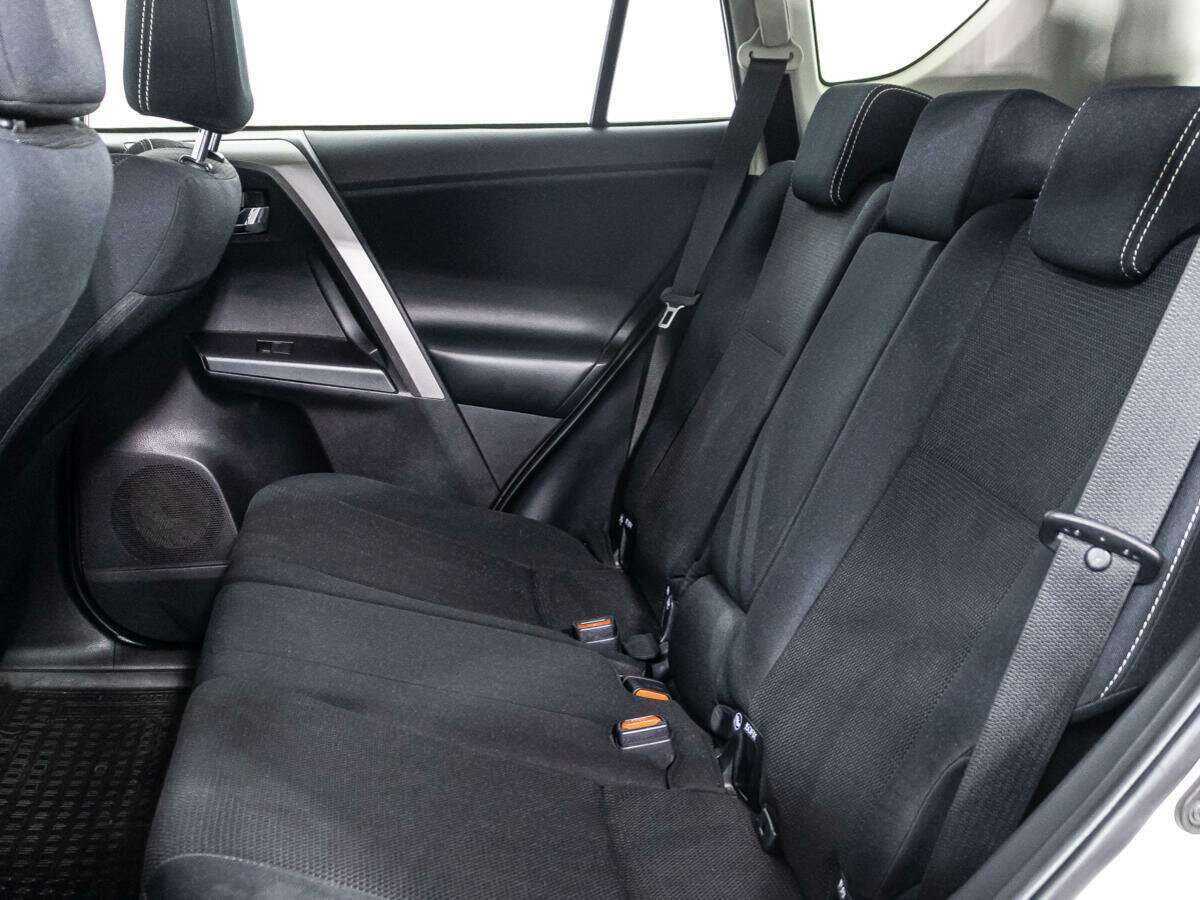 Toyota RAV4 б/у, 2017, Вариатор. Фото: #9