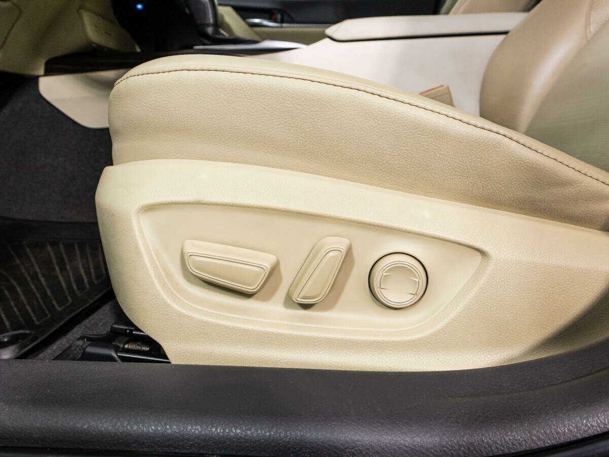 Toyota Camry б/у, 2018, Автоматическая. Фото: #16