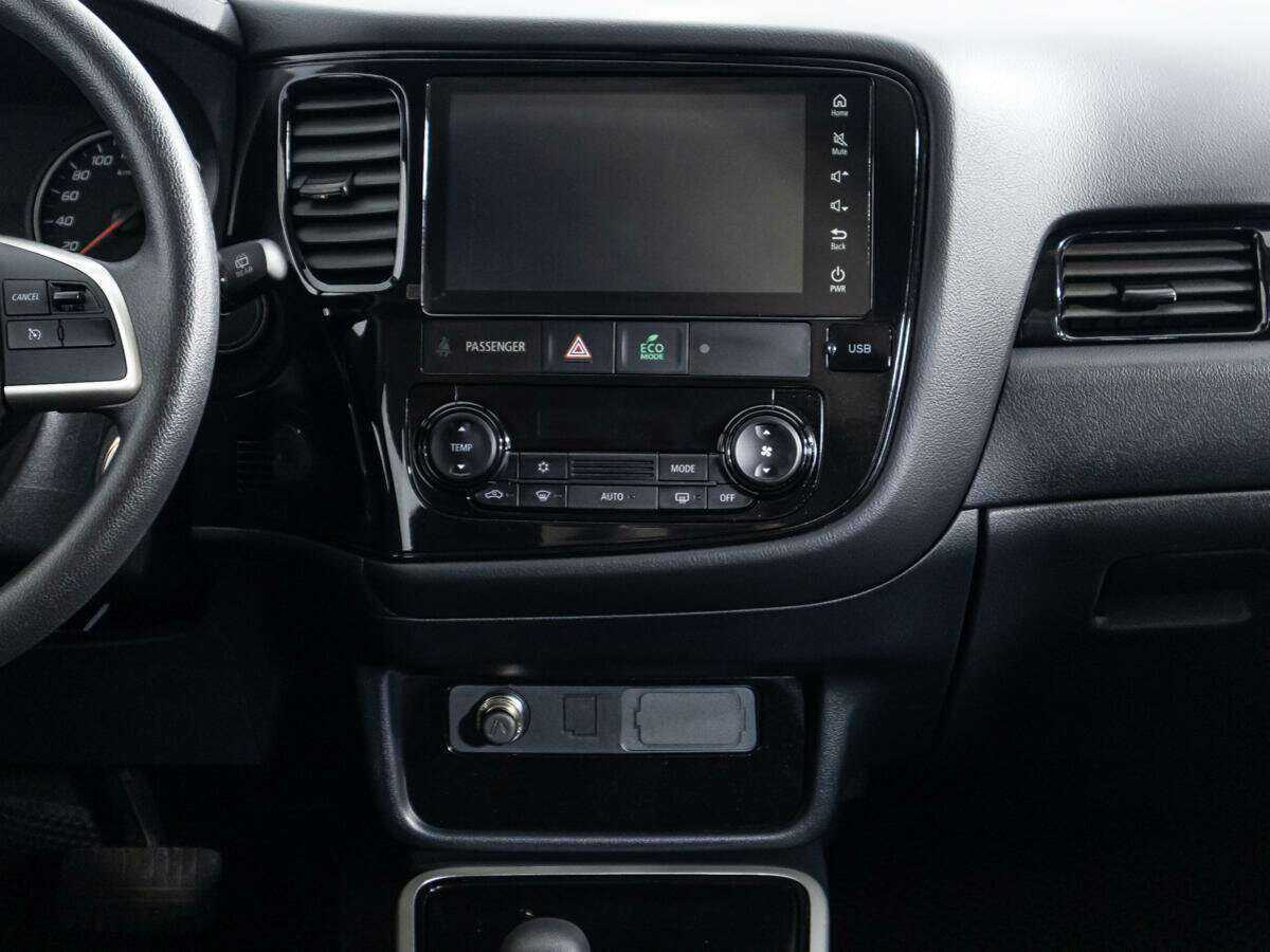 Mitsubishi Outlander б/у, 2022, Вариатор. Фото: #13
