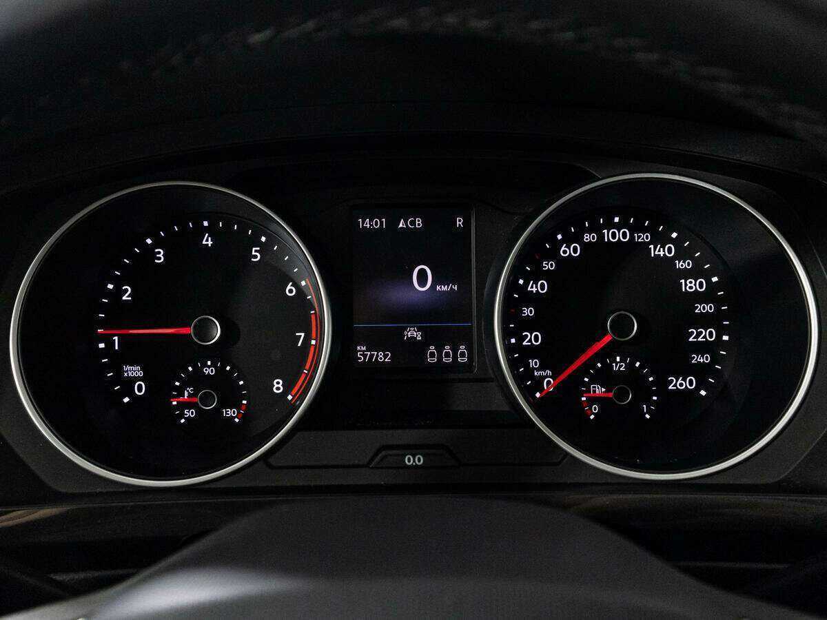 Volkswagen Tiguan б/у, 2021, Роботизированная. Фото: #11