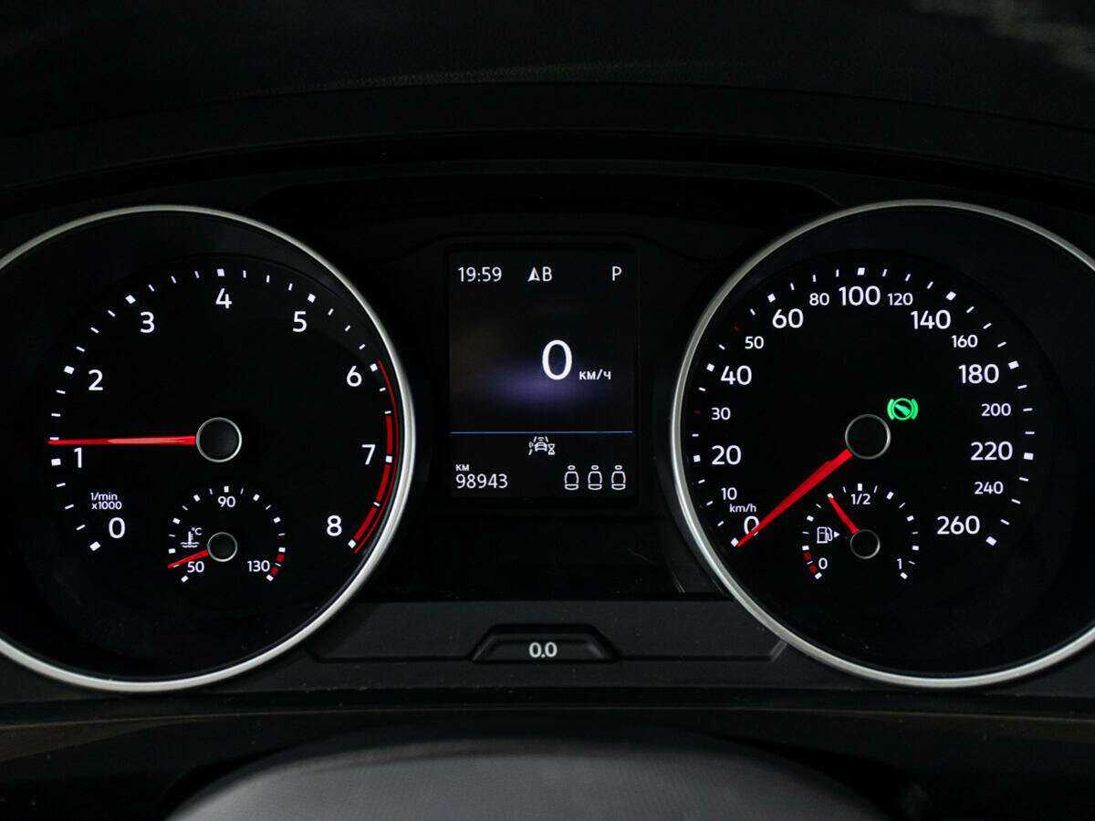 Volkswagen Tiguan б/у, 2021, Роботизированная. Фото: #11