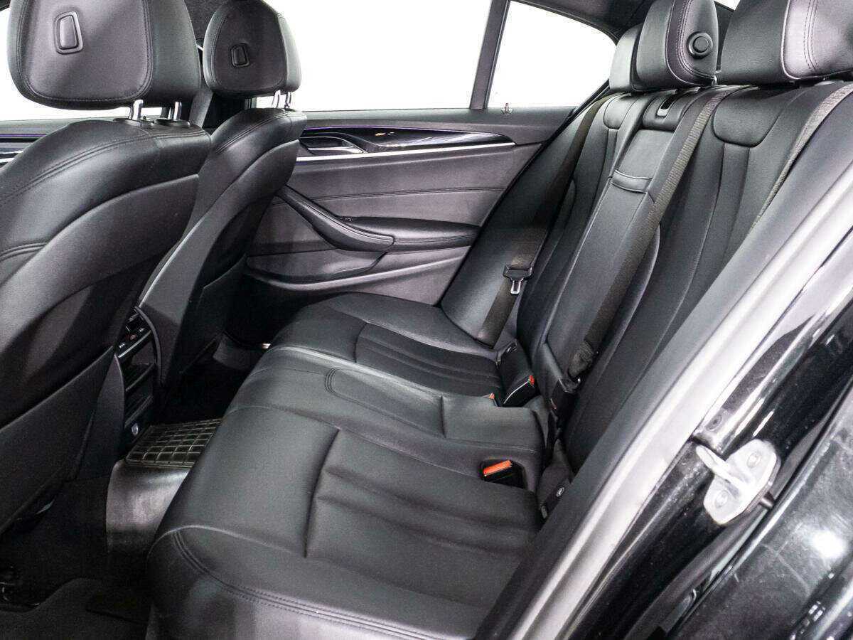 BMW 5 серии б/у, 2017, Автоматическая. Фото: #9