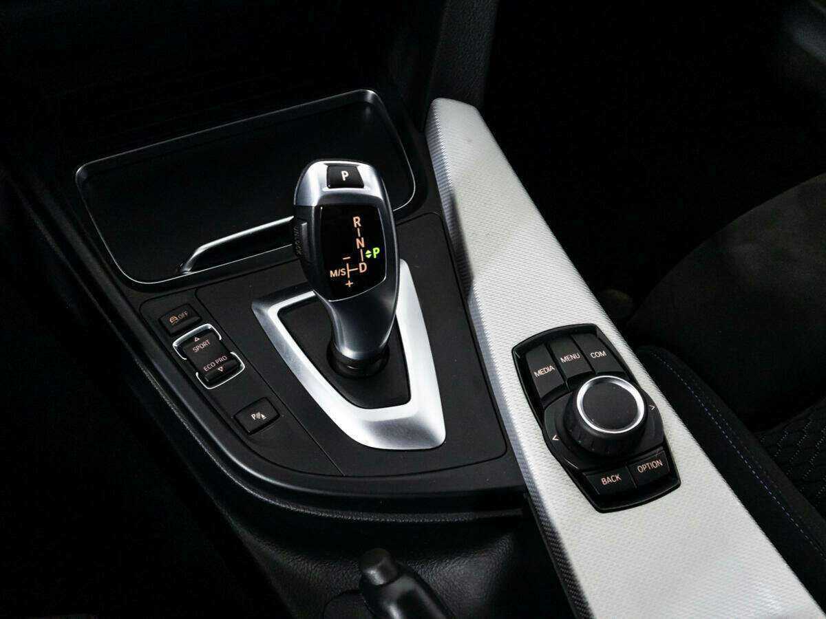 BMW 3 серии б/у, 2017, Автоматическая. Фото: #14