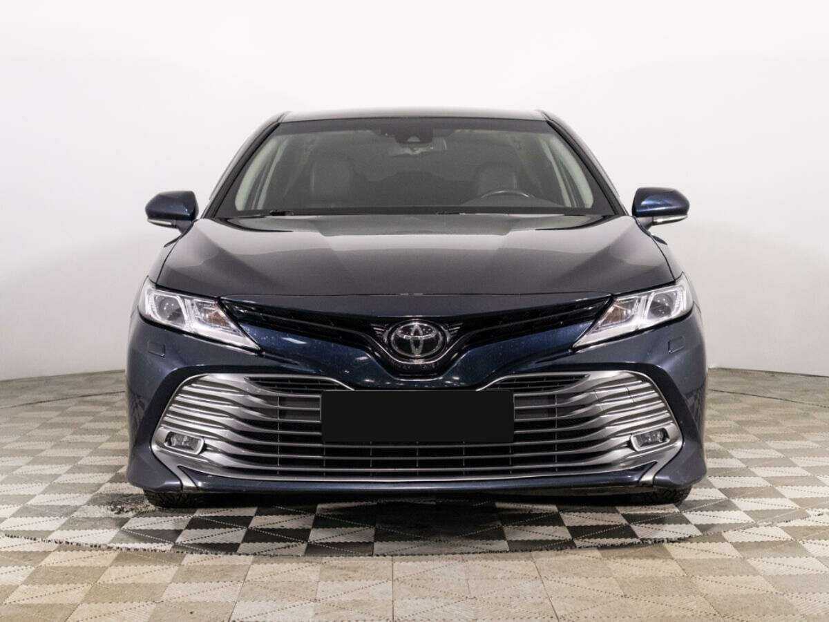 Toyota Camry б/у, 2018, Автоматическая. Фото: #1