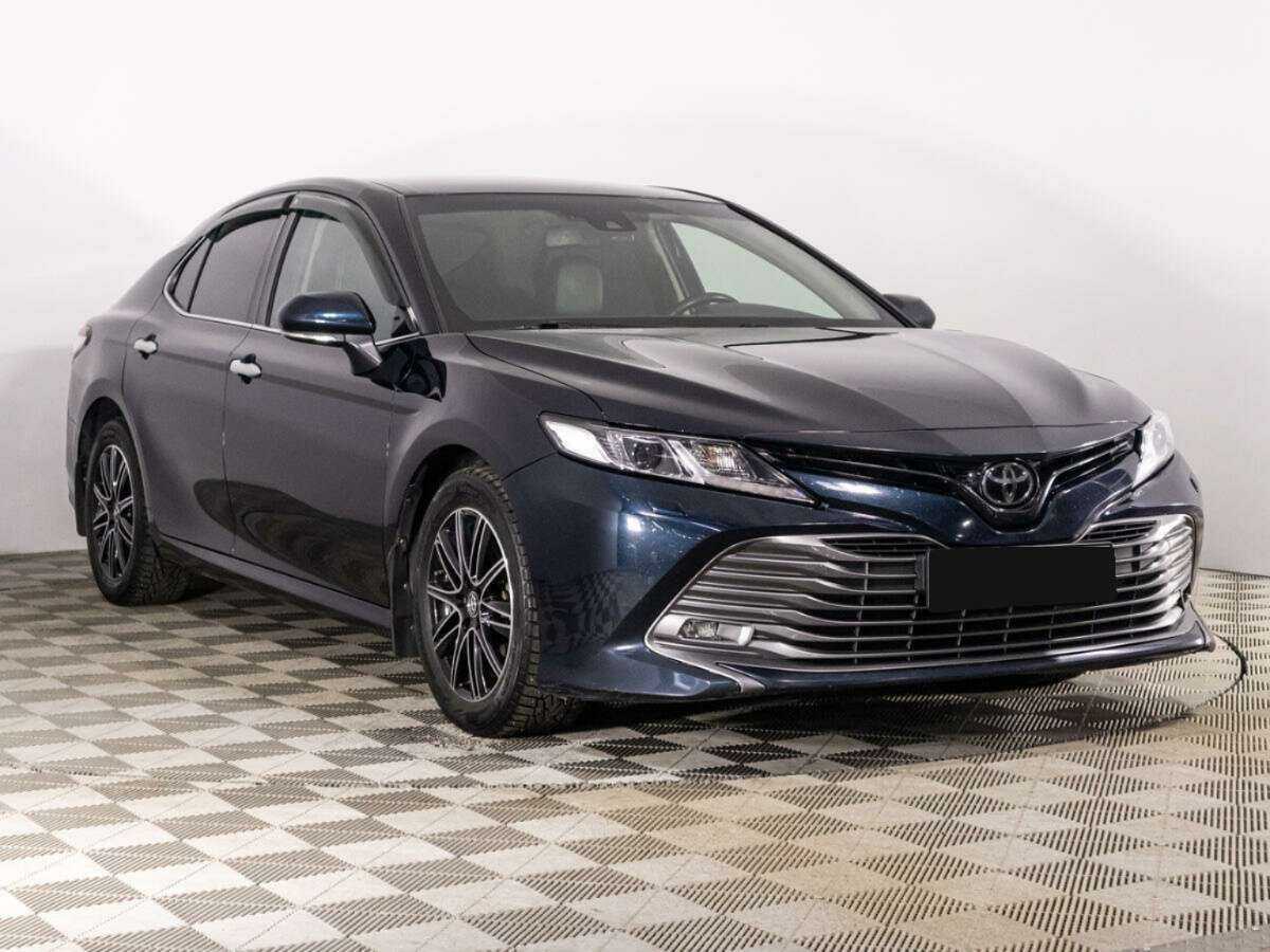 Toyota Camry б/у, 2018, Автоматическая. Фото: #2