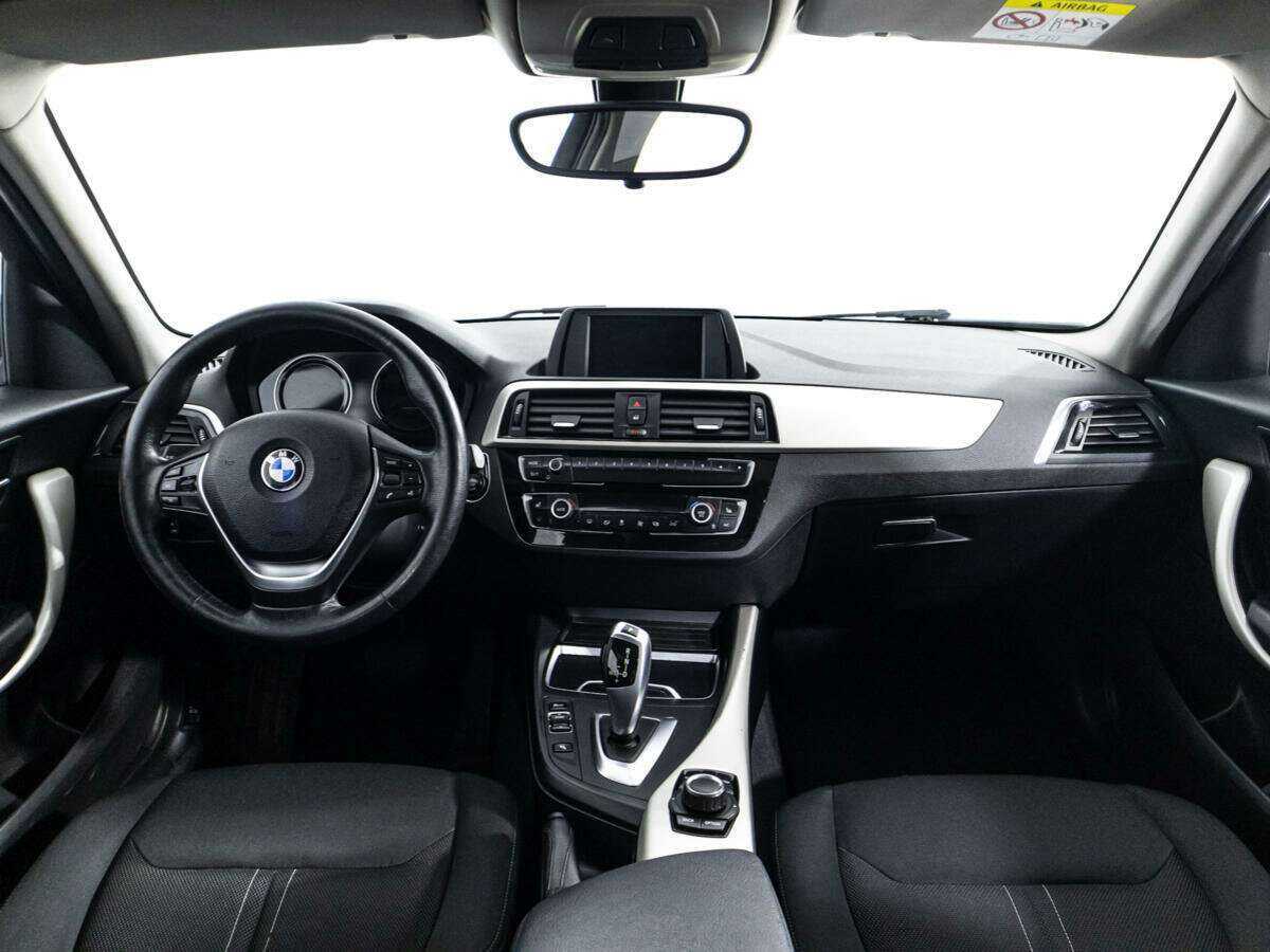 BMW 1 серии б/у, 2018, Автоматическая. Фото: #12
