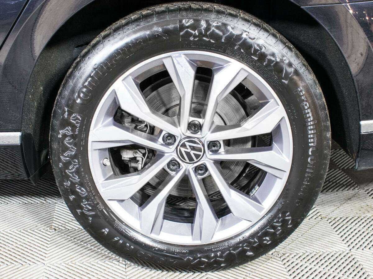 Volkswagen Passat б/у, 2021, Роботизированная. Фото: #15