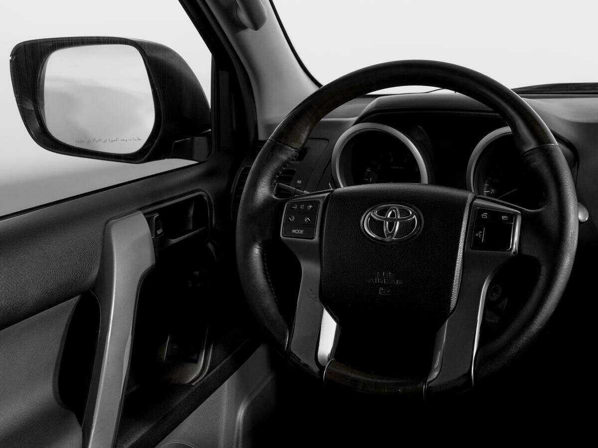 Toyota Land Cruiser Prado б/у, 2012, Автоматическая. Фото: #13