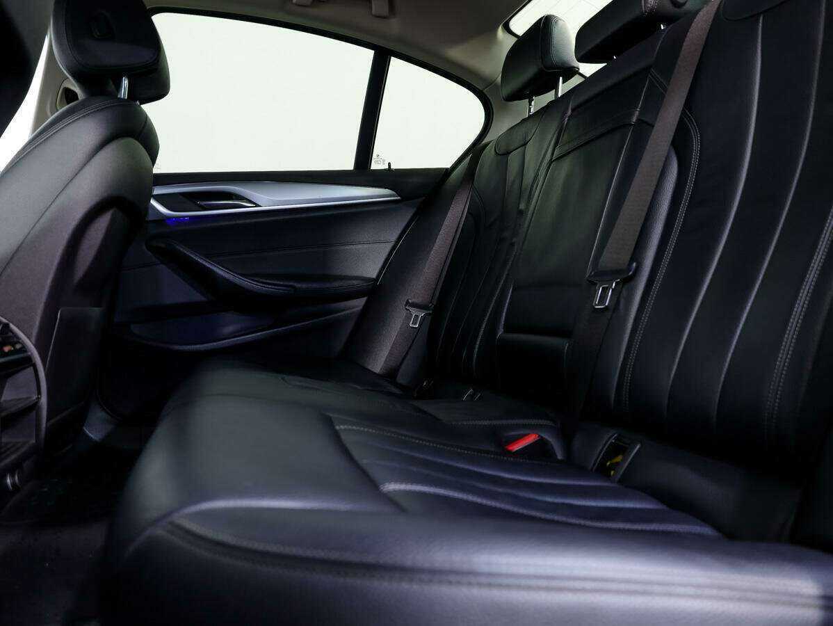 BMW 5 серии б/у, 2018, Автоматическая. Фото: #12