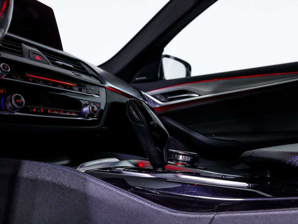 BMW 5 серии б/у, 2018, Автоматическая. Фото: #13