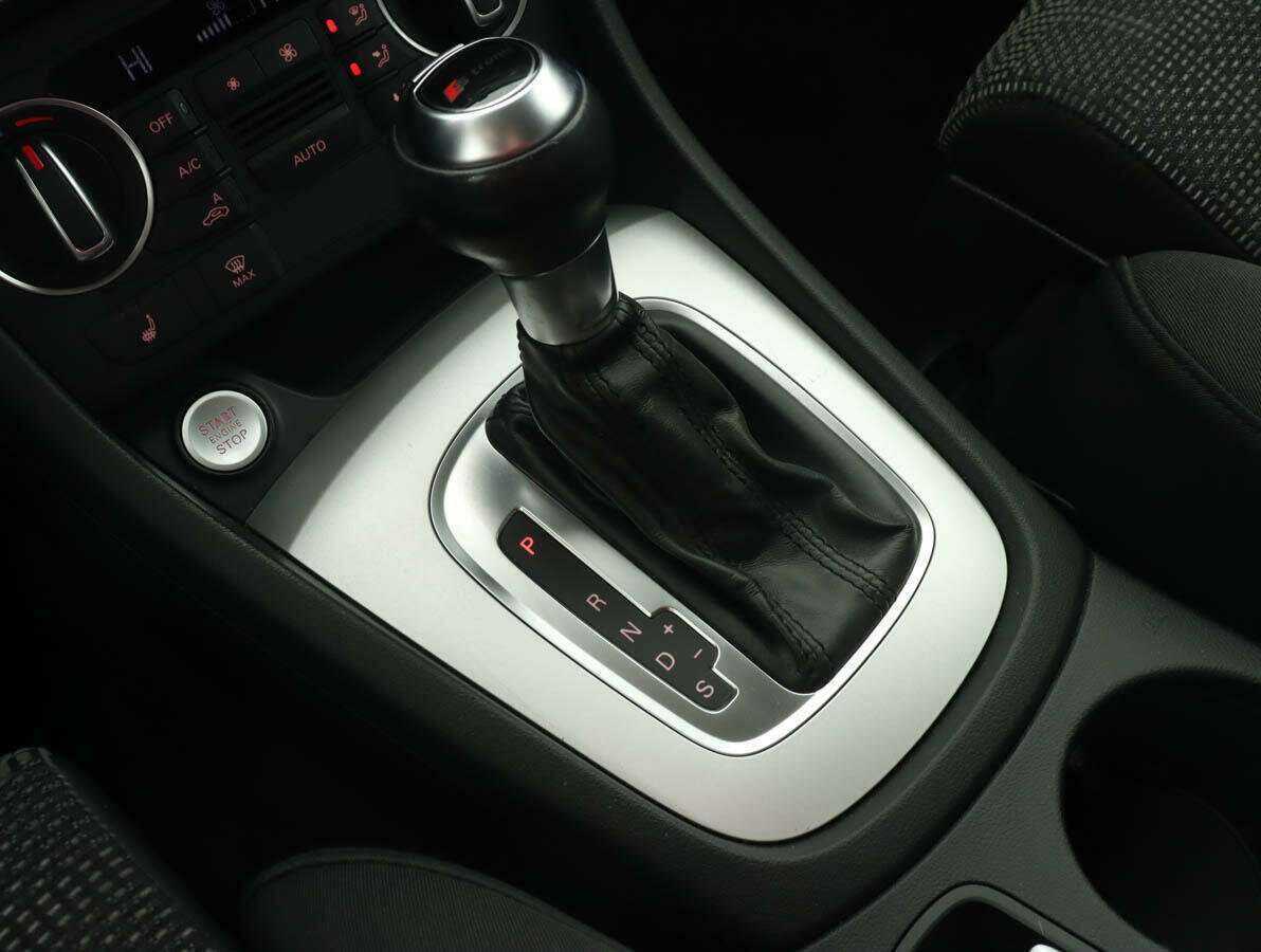 Audi Q3 б/у, 2016, Роботизированная. Фото: #12