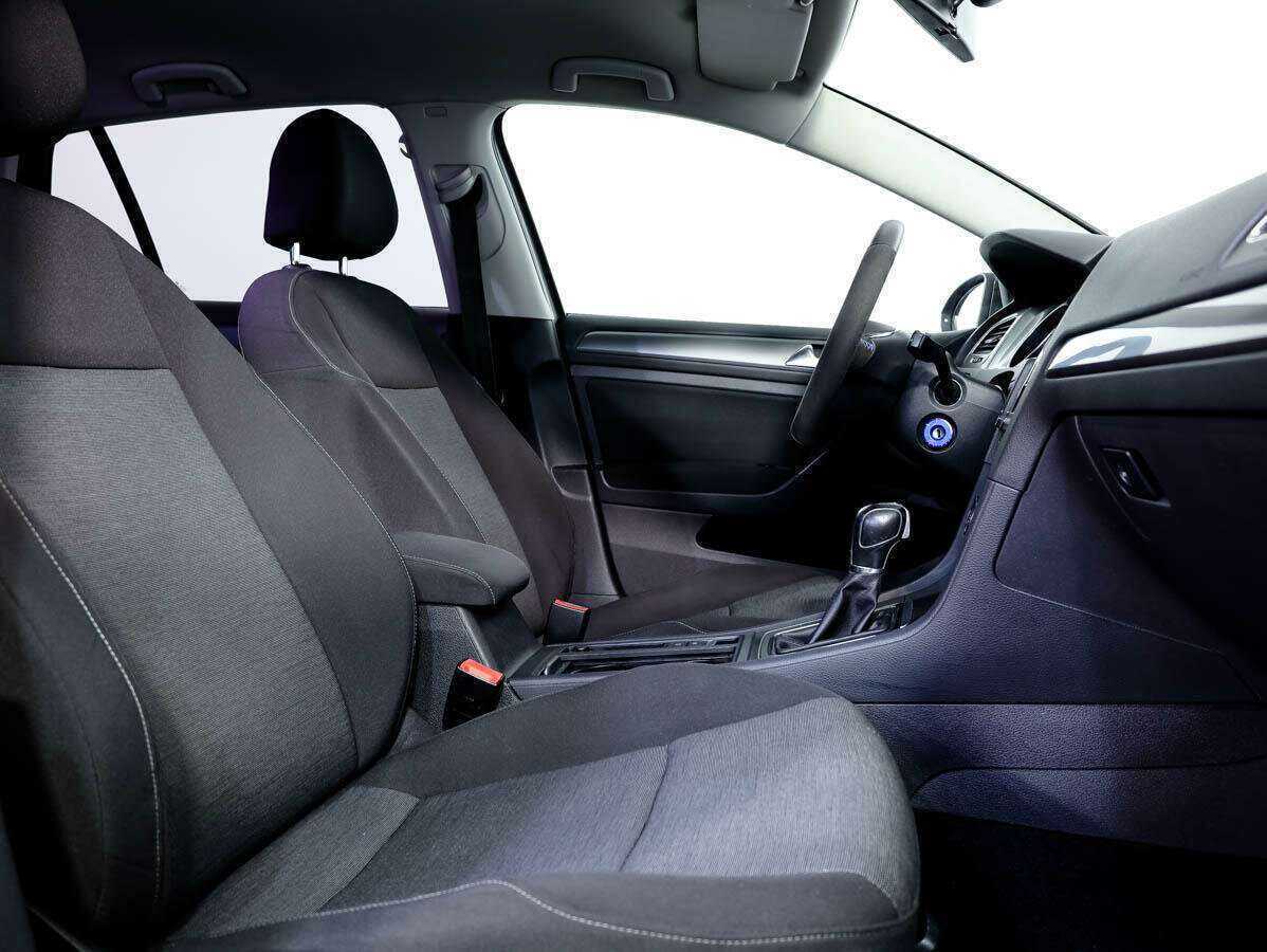 Volkswagen Golf б/у, 2013, Роботизированная. Фото: #10