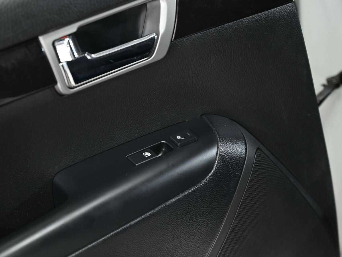 Kia Mohave б/у, 2012, Автоматическая. Фото: #11