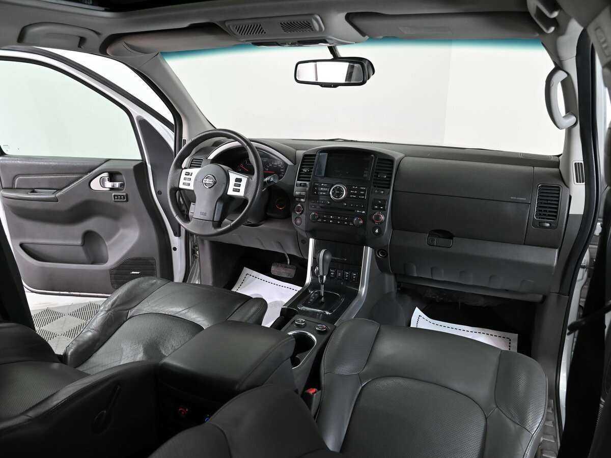 Ниссан Патфайндер б/у, 2012, Автоматическая. Фото: #7