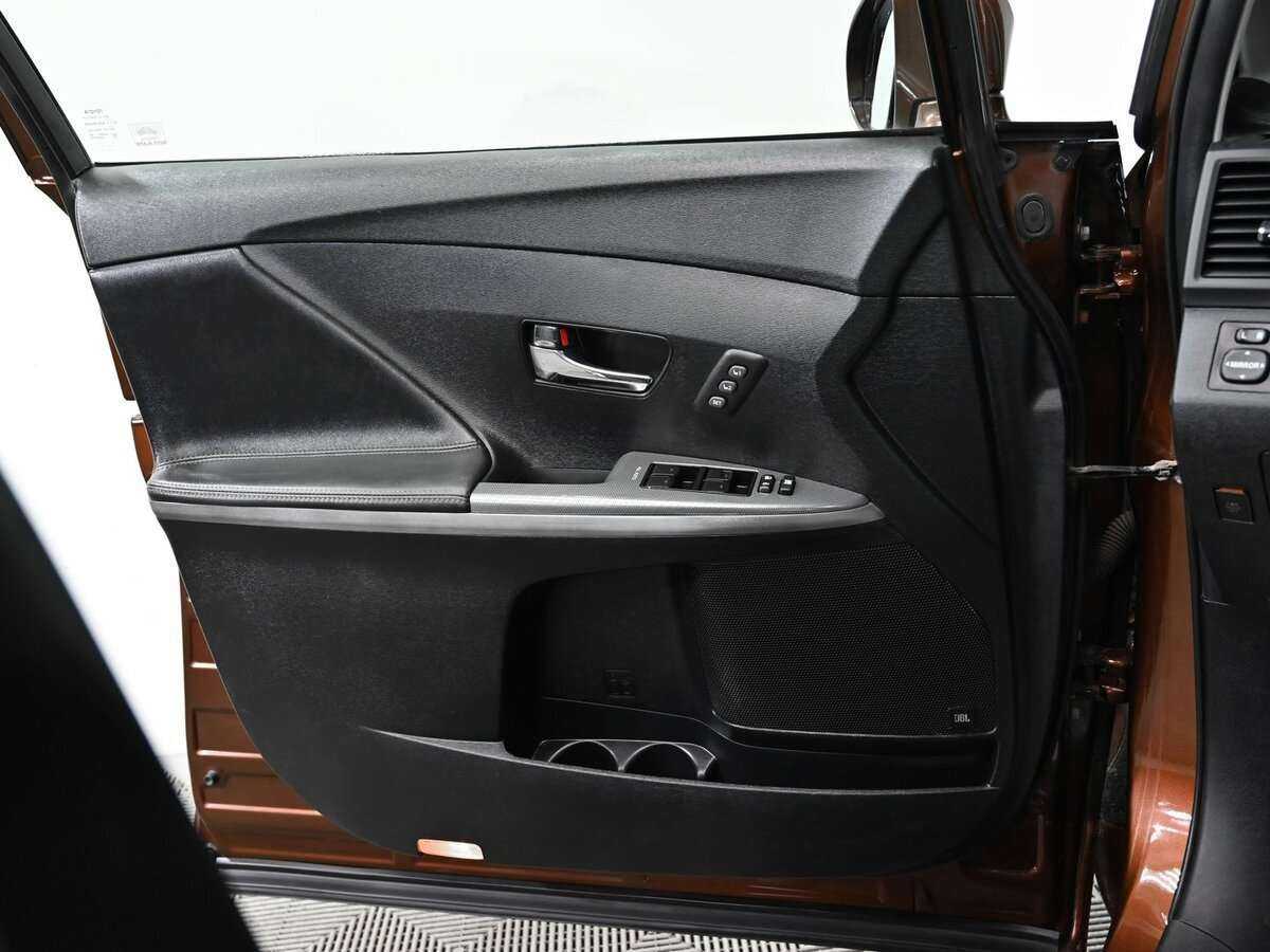 Toyota Venza б/у, 2014, Автоматическая. Фото: #9