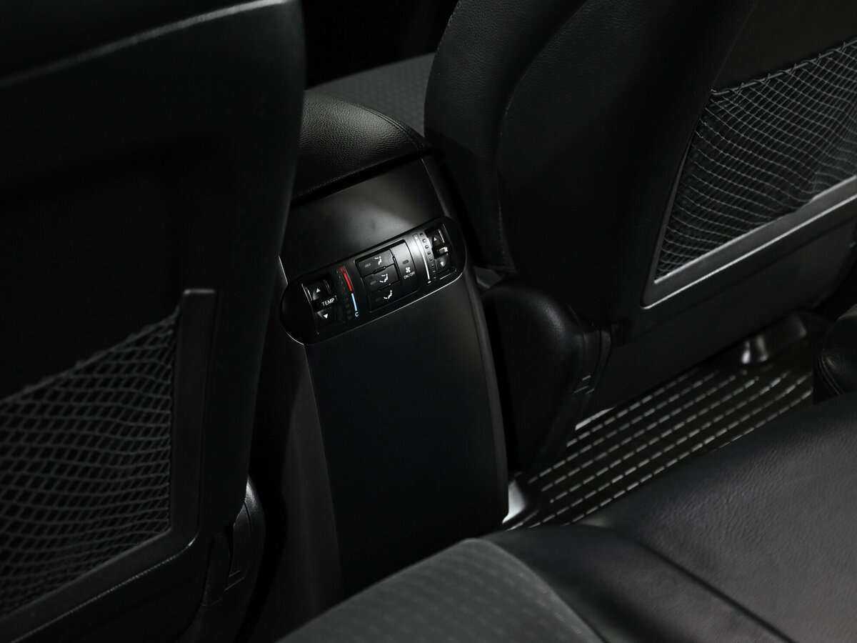 Kia Mohave б/у, 2016, Автоматическая. Фото: #7