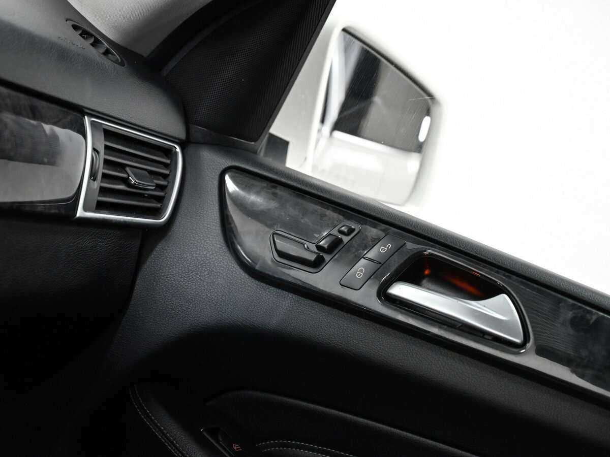 Mercedes-Benz M-Класс б/у, 2012, Автоматическая. Фото: #12