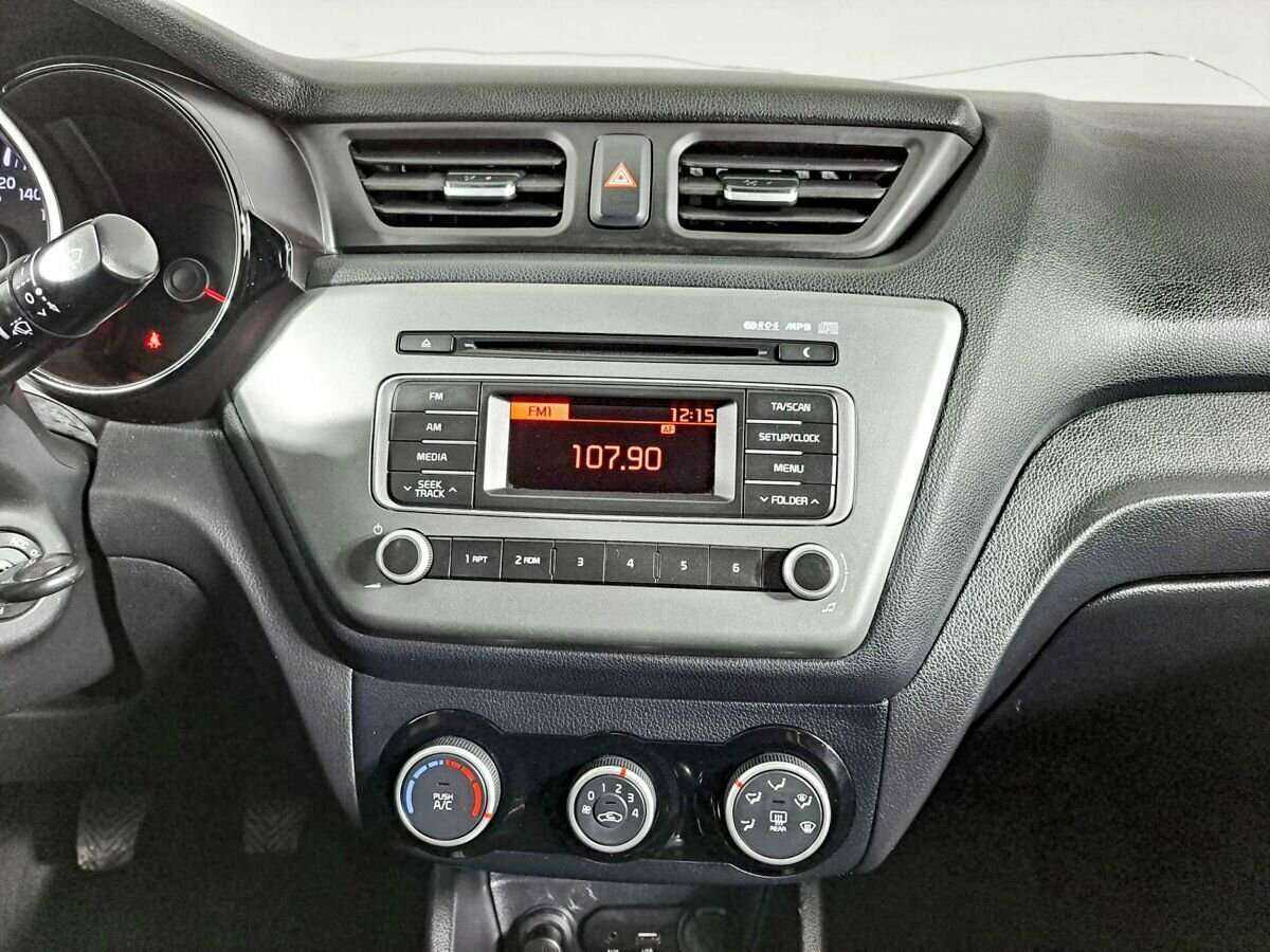 Kia Rio б/у, 2016, Механическая. Фото: #12