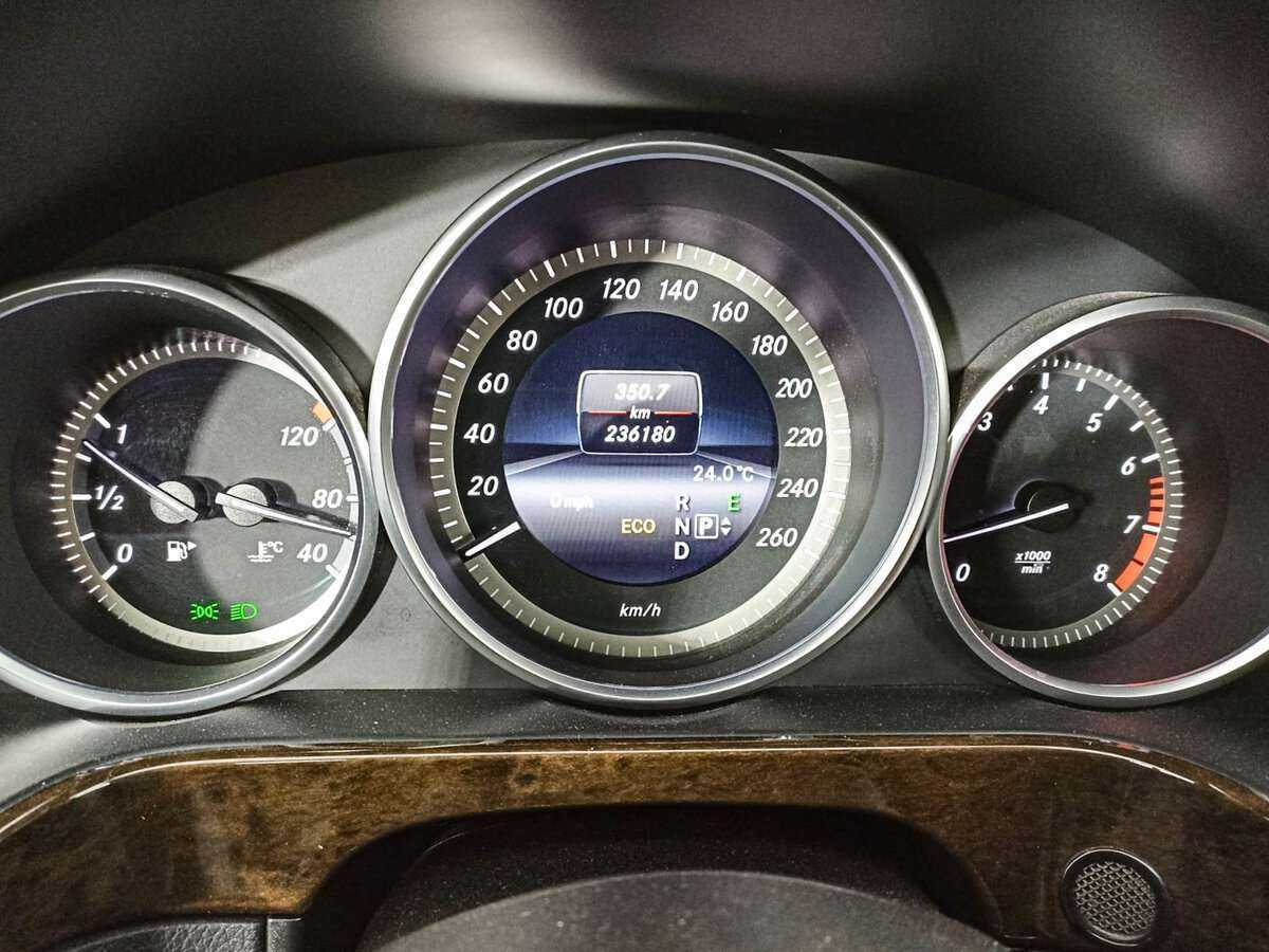 Mercedes-Benz E-Класс б/у, 2013, Автоматическая. Фото: #10