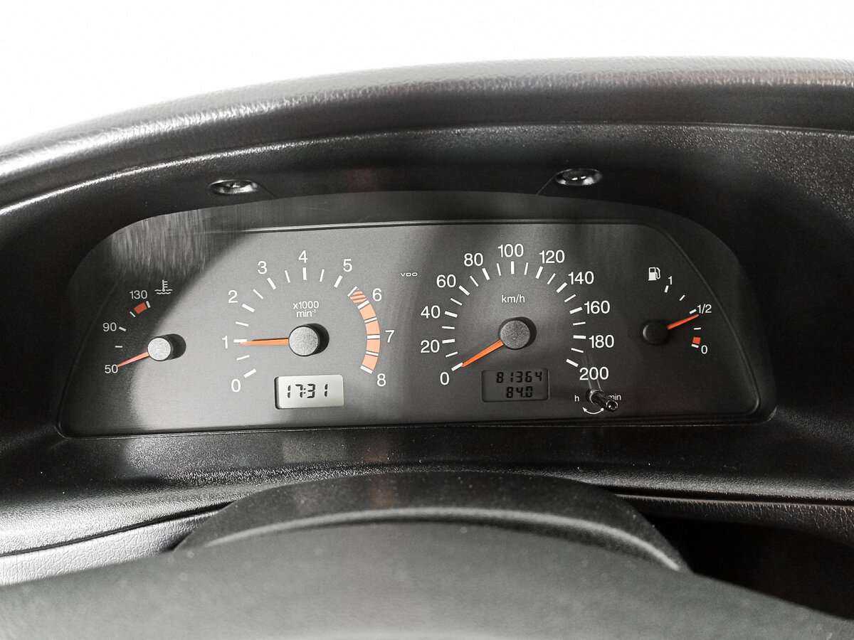 Chevrolet Niva б/у, 2014, Механическая. Фото: #10