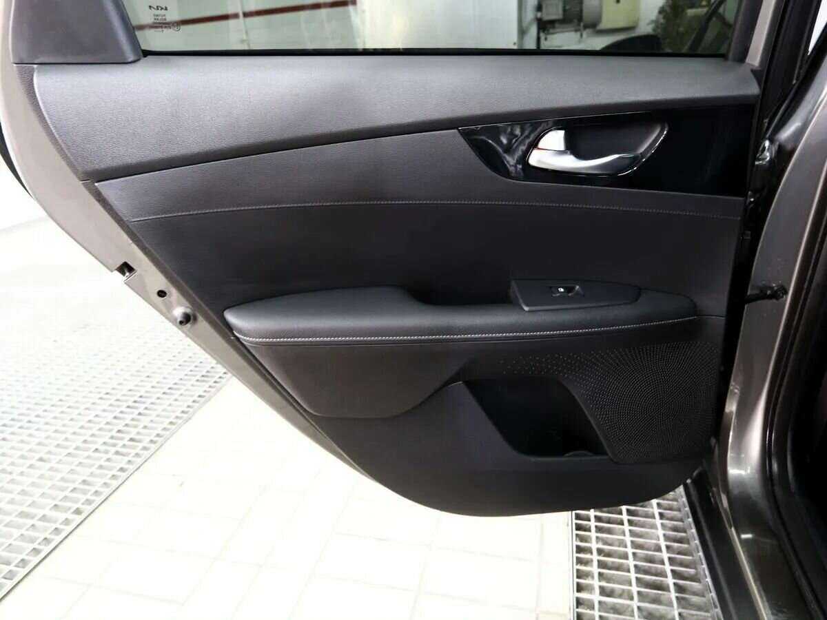 Kia Cerato б/у, 2021, Автоматическая. Фото: #8