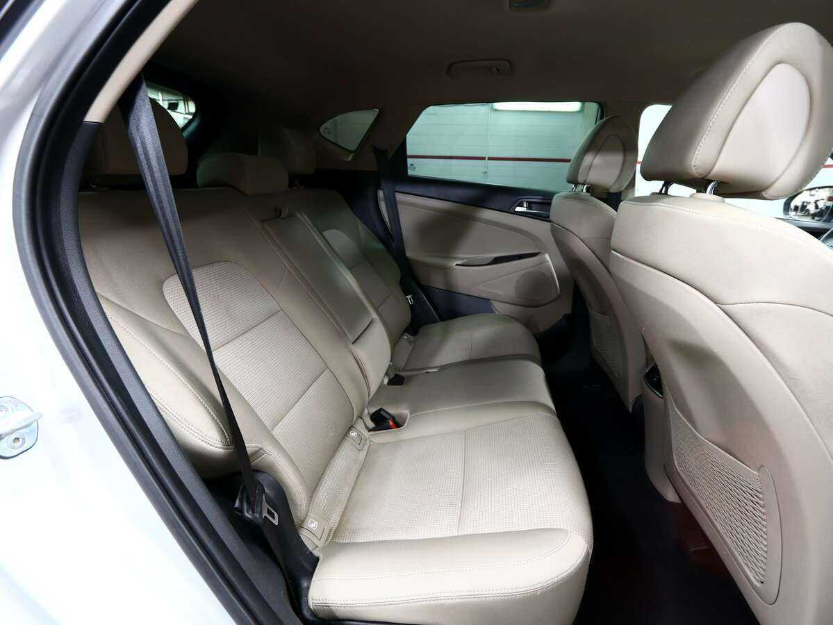 Hyundai Tucson б/у, 2017, Автоматическая. Фото: #12