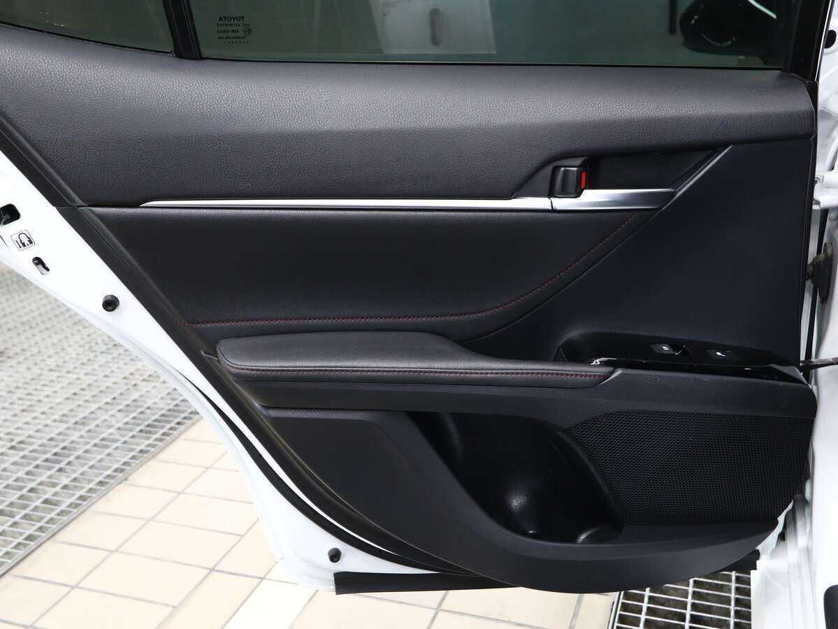Toyota Camry б/у, 2020, Автоматическая. Фото: #8