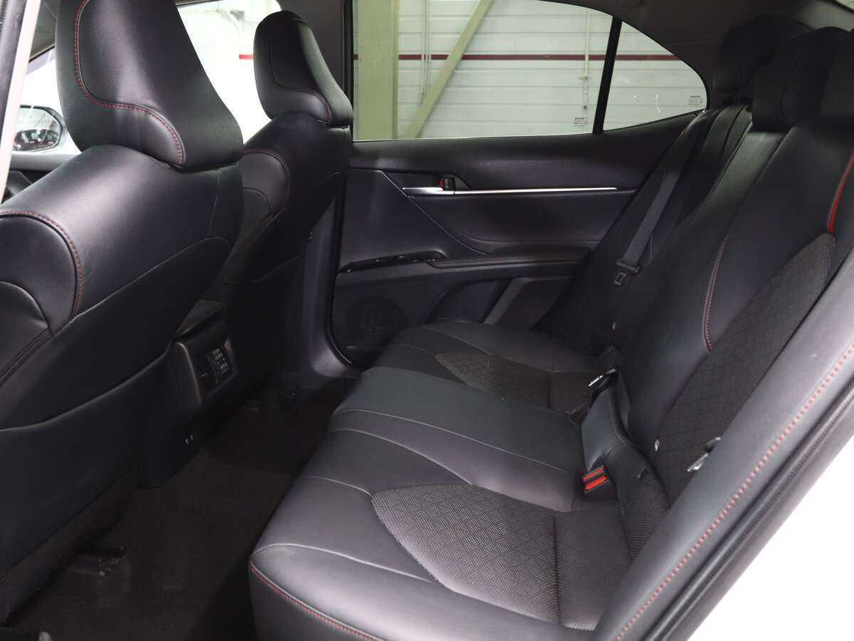 Toyota Camry б/у, 2020, Автоматическая. Фото: #9