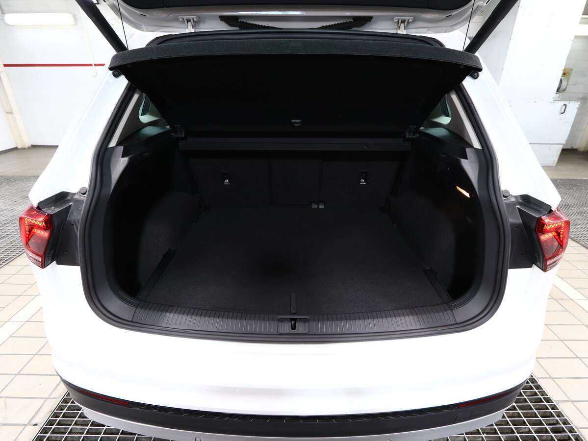 Volkswagen Tiguan б/у, 2019, Роботизированная. Фото: #4