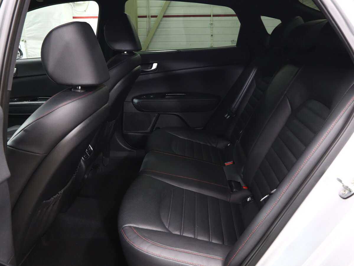 Kia Optima б/у, 2018, Автоматическая. Фото: #19