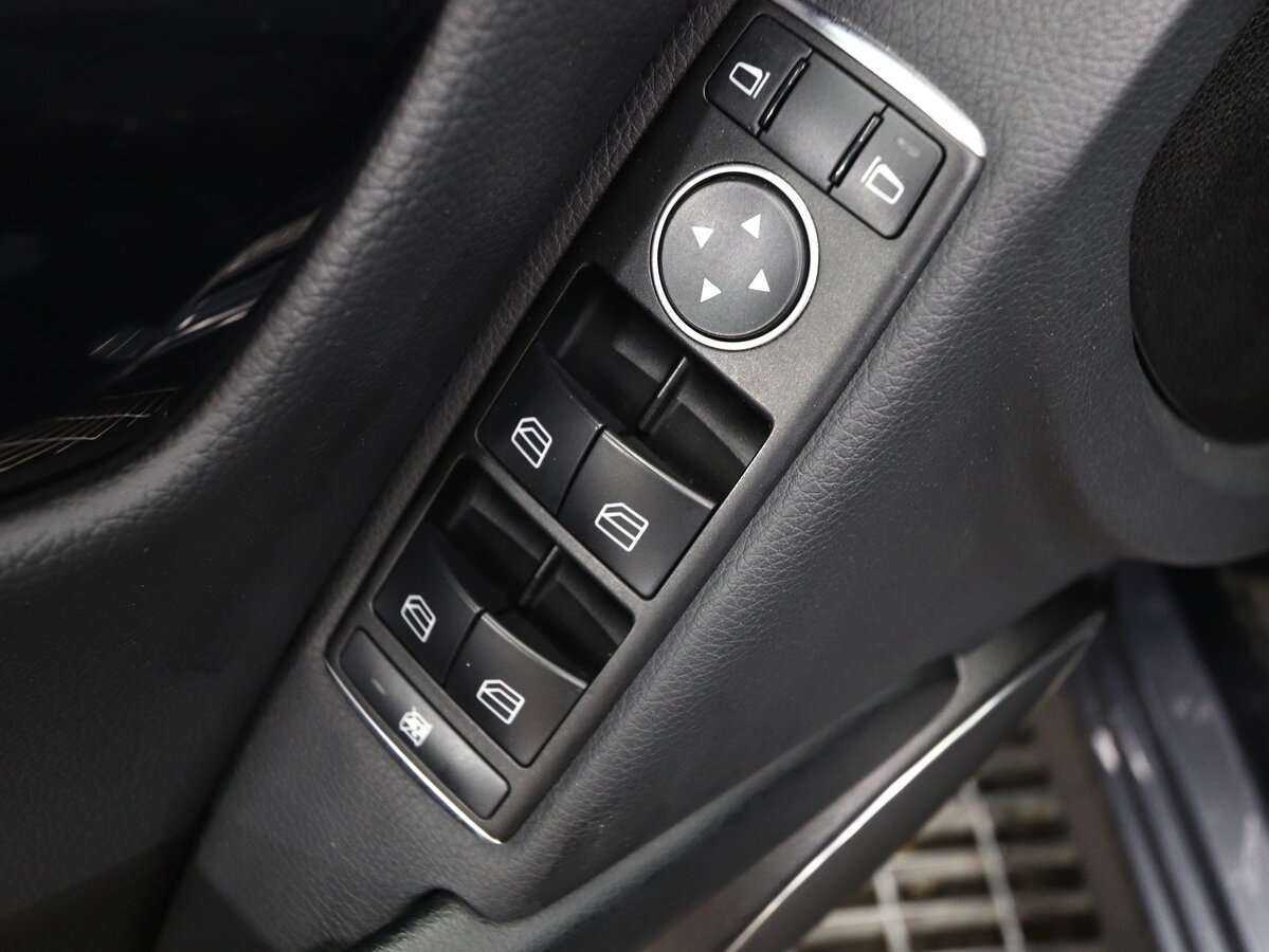 Mercedes-Benz C-Класс б/у, 2012, Автоматическая. Фото: #6
