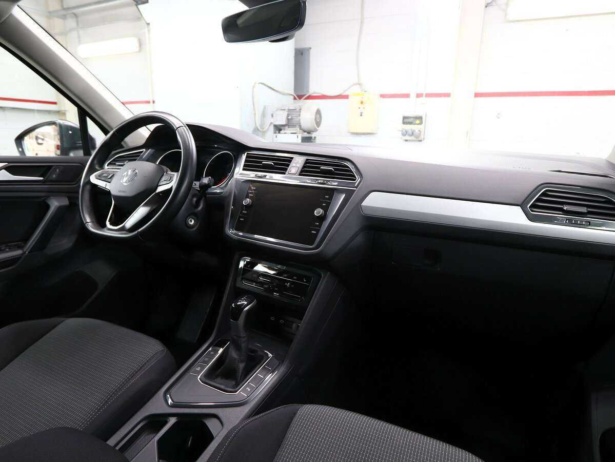 Volkswagen Tiguan б/у, 2021, Роботизированная. Фото: #9