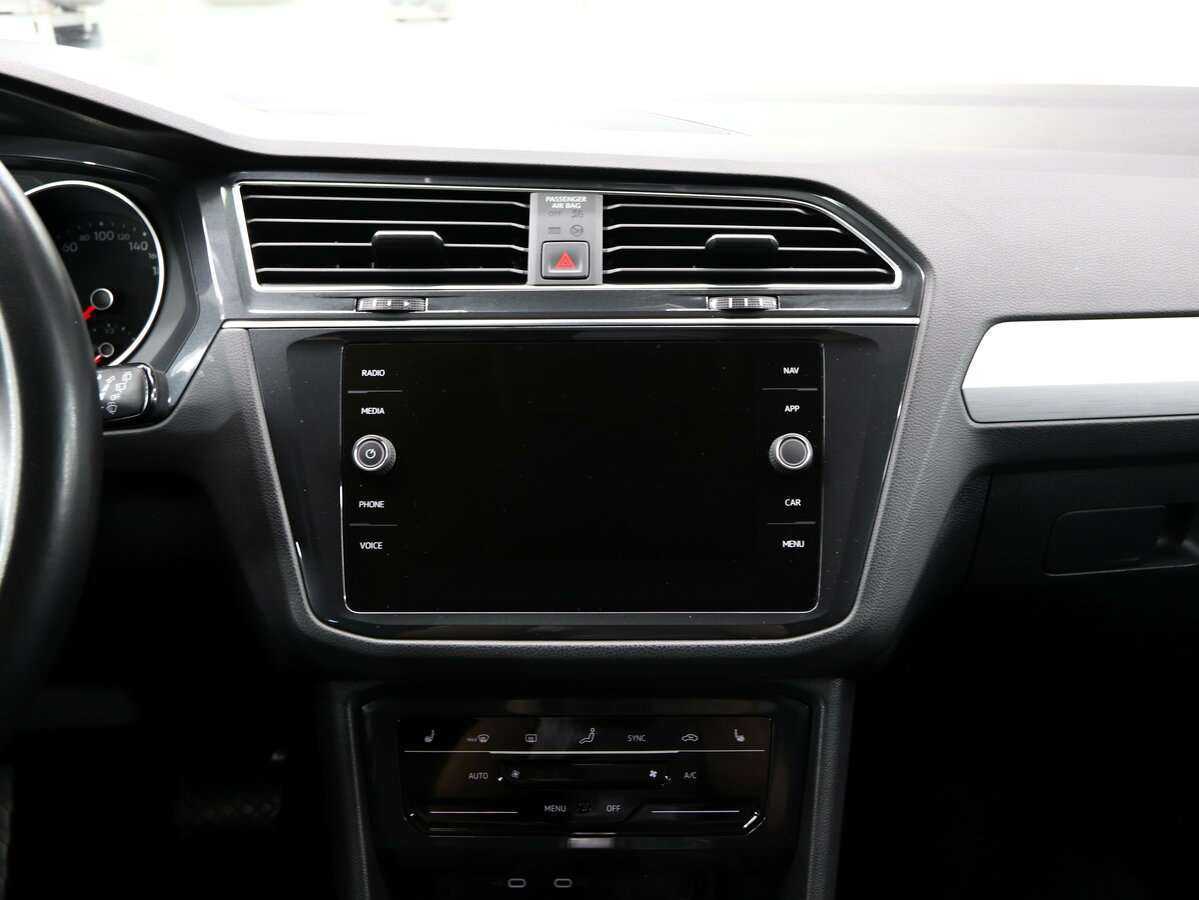 Volkswagen Tiguan б/у, 2021, Роботизированная. Фото: #17