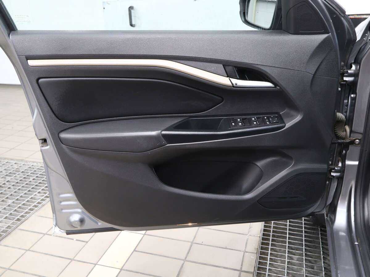 Lada (ВАЗ) Vesta б/у, 2020, Механическая. Фото: #12