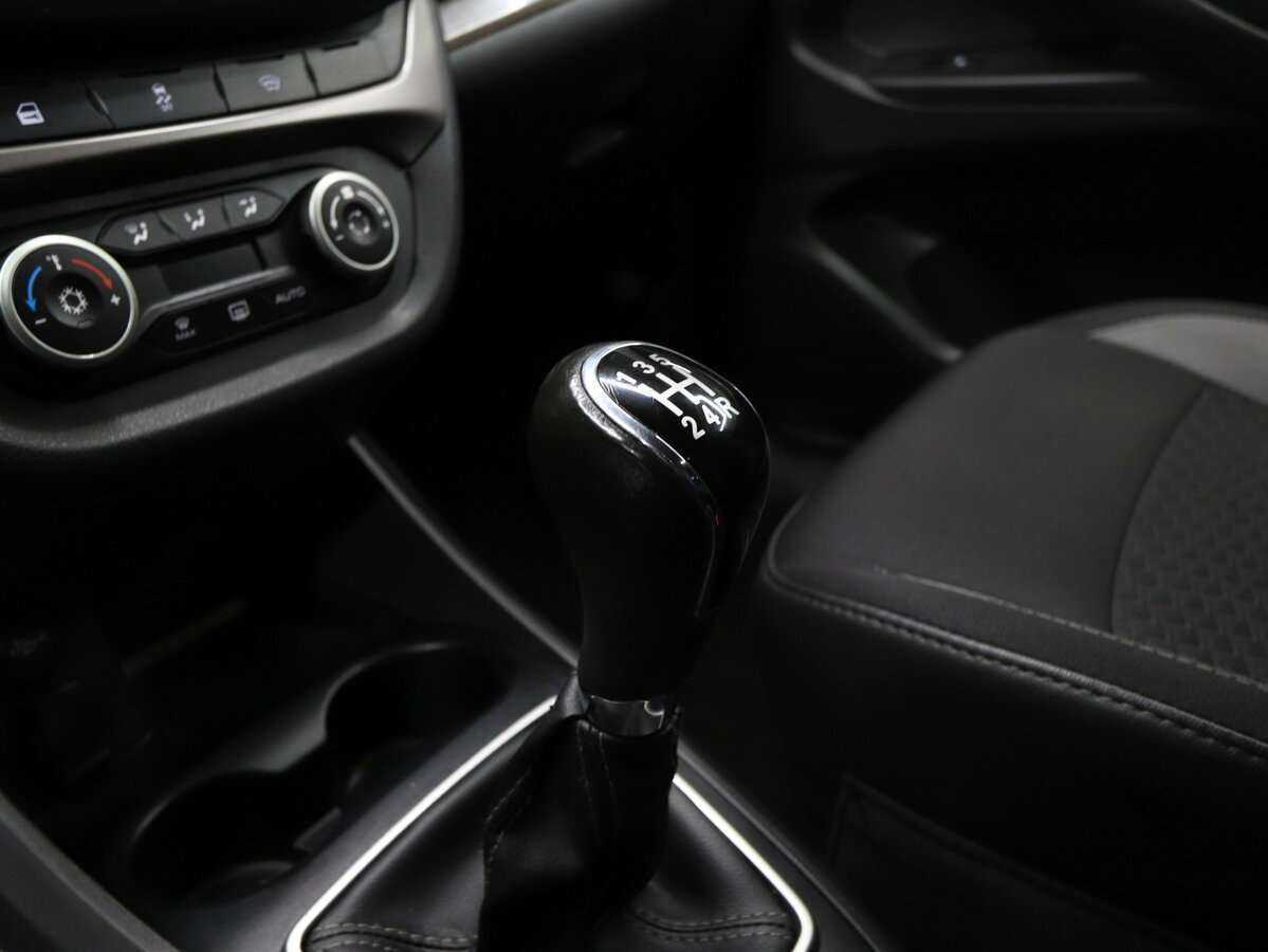 Lada (ВАЗ) Vesta б/у, 2020, Механическая. Фото: #13