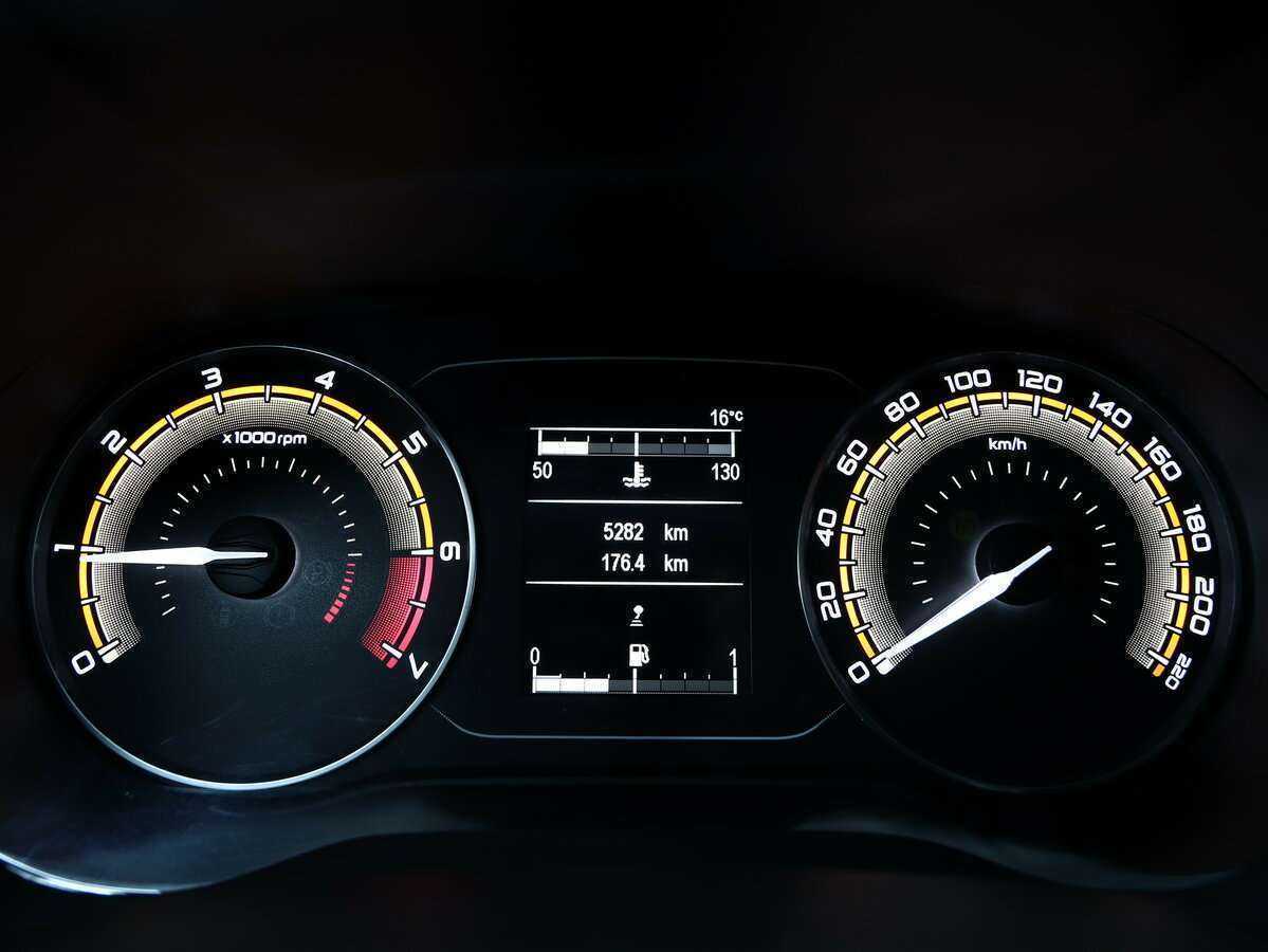 Lada (ВАЗ) Vesta б/у, 2023, Механическая. Фото: #11