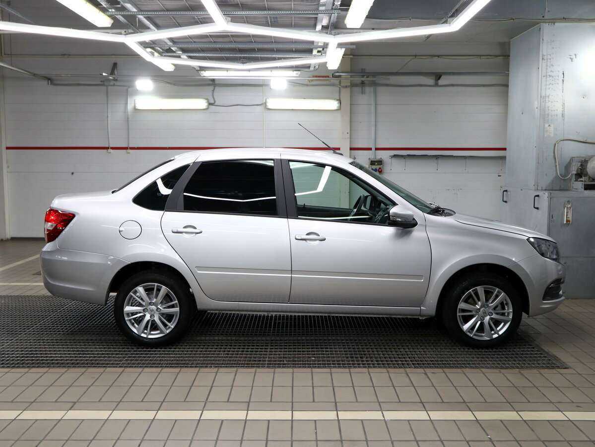 Lada (ВАЗ) Granta б/у, 2023, Механическая. Фото: #2