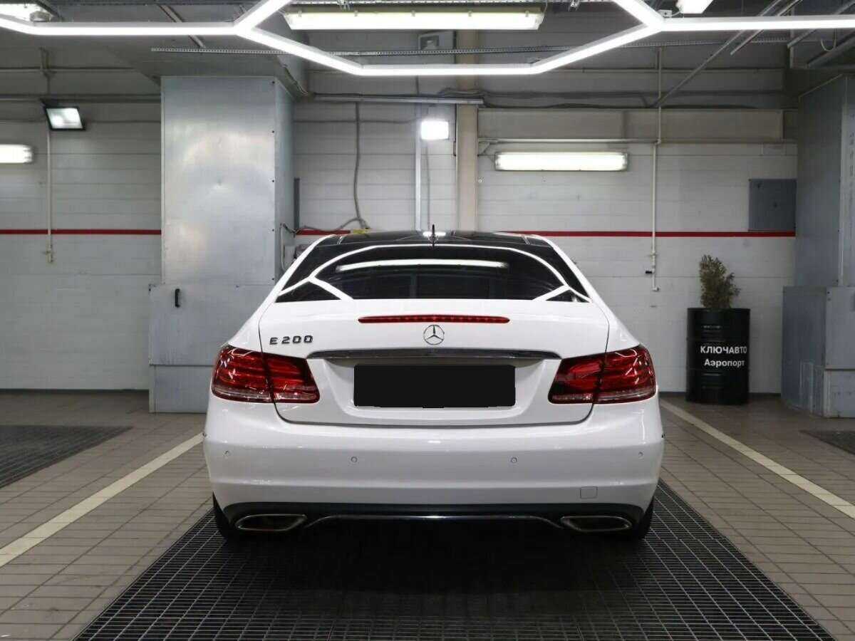 Mercedes-Benz E-Класс б/у, 2013, Автоматическая. Фото: #2