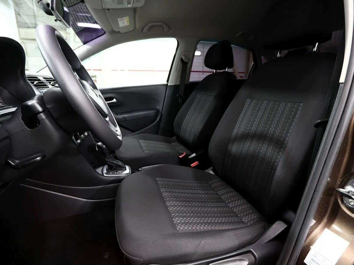 Volkswagen Polo б/у, 2018, Автоматическая. Фото: #8