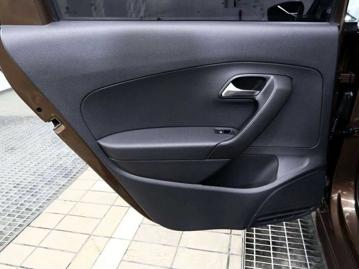 Volkswagen Polo б/у, 2018, Автоматическая. Фото: #13