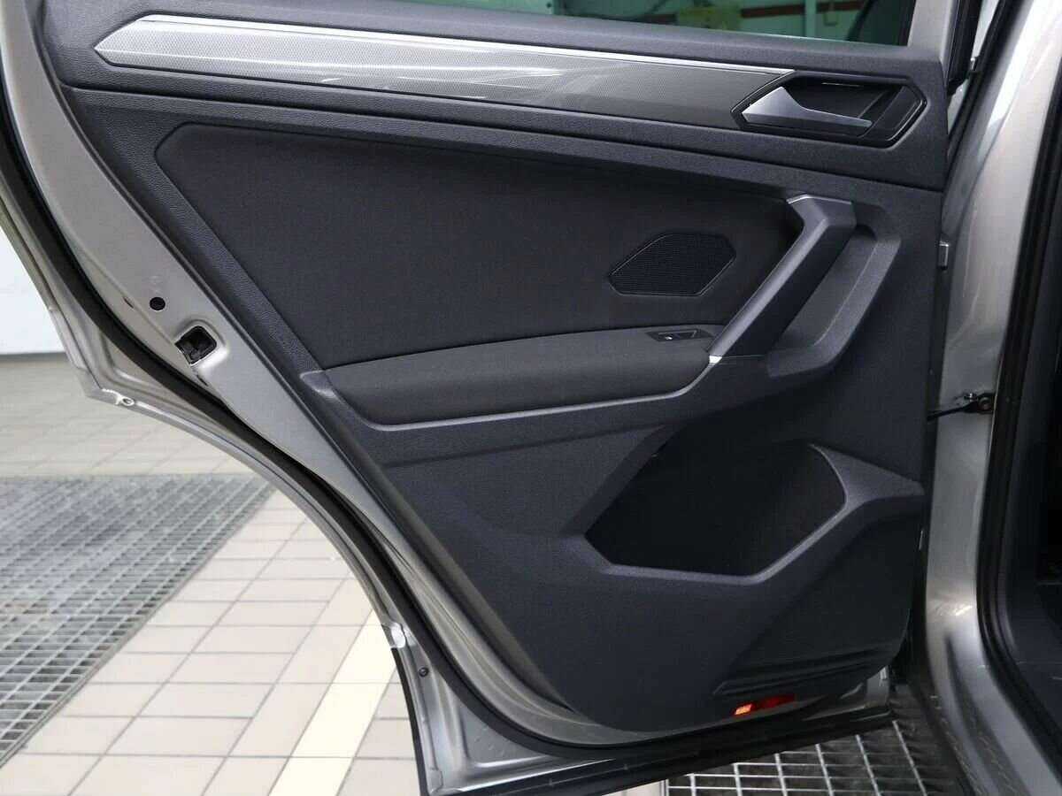 Volkswagen Tiguan б/у, 2018, Роботизированная. Фото: #10