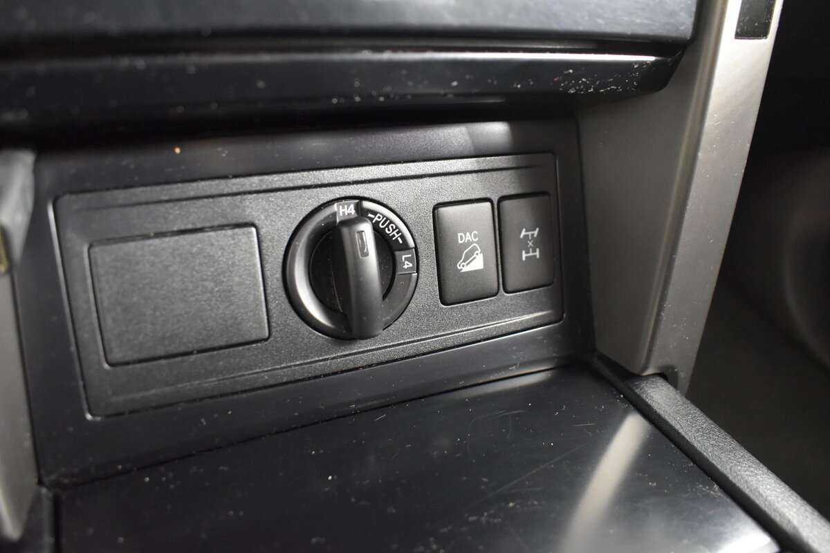 Toyota Land Cruiser Prado б/у, 2012, Автоматическая. Фото: #15