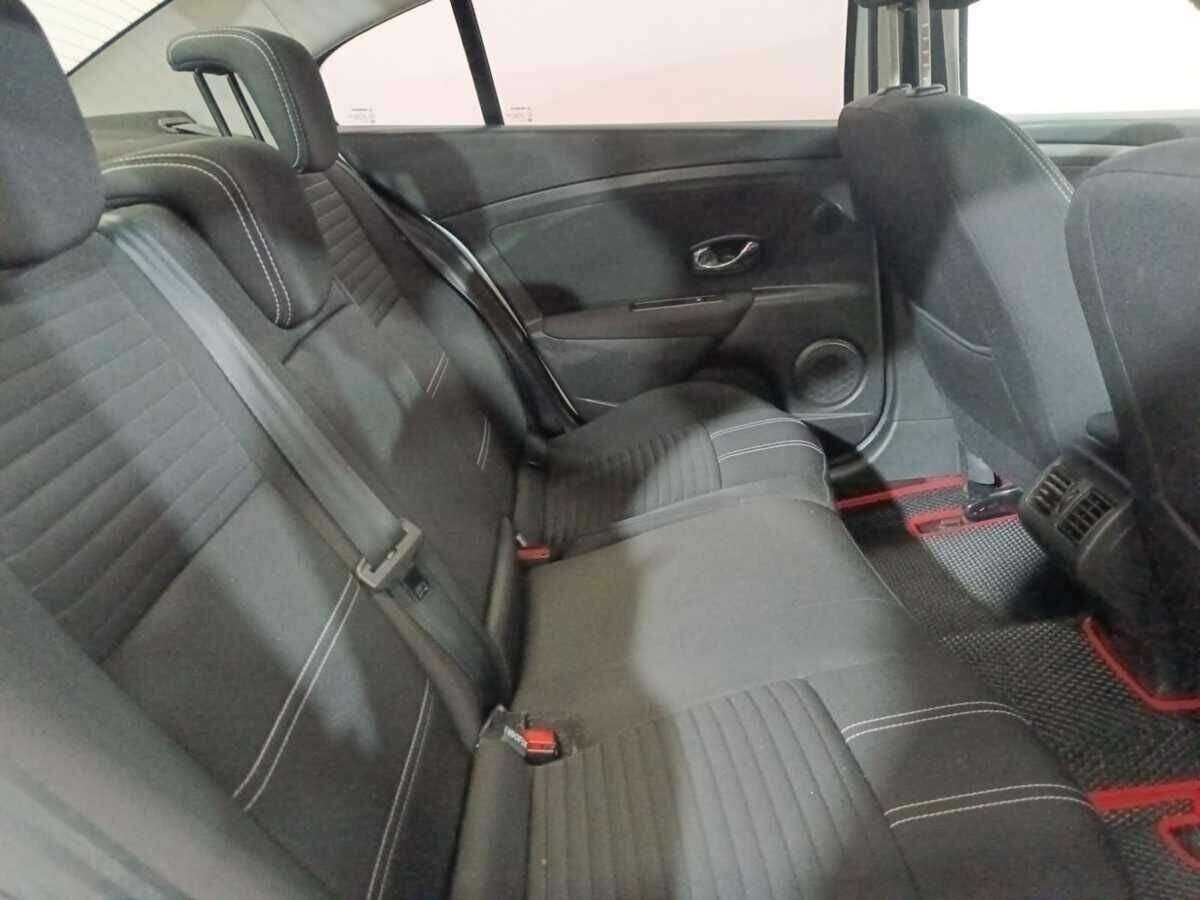 Renault Fluence б/у, 2016, Механическая. Фото: #10