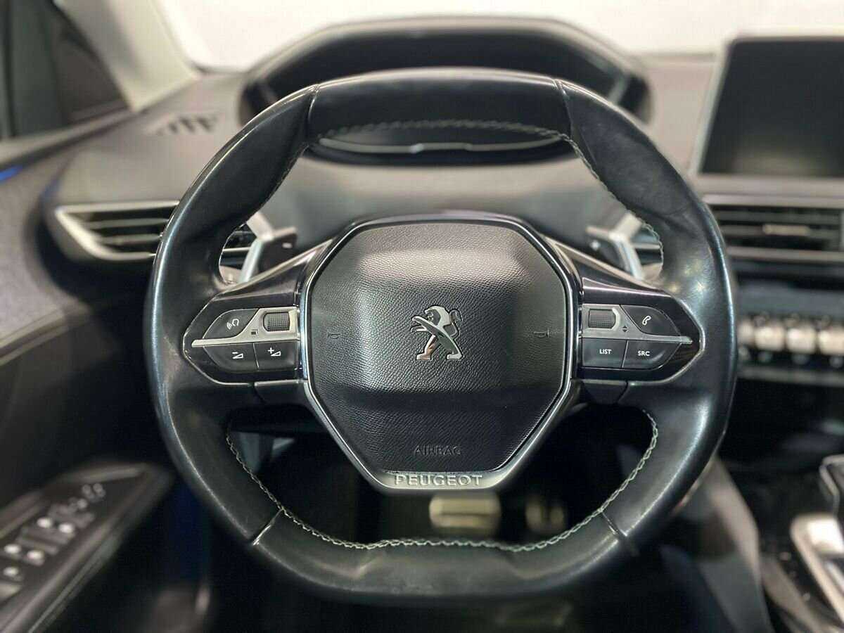 Peugeot 3008 б/у, 2018, Автоматическая. Фото: #12