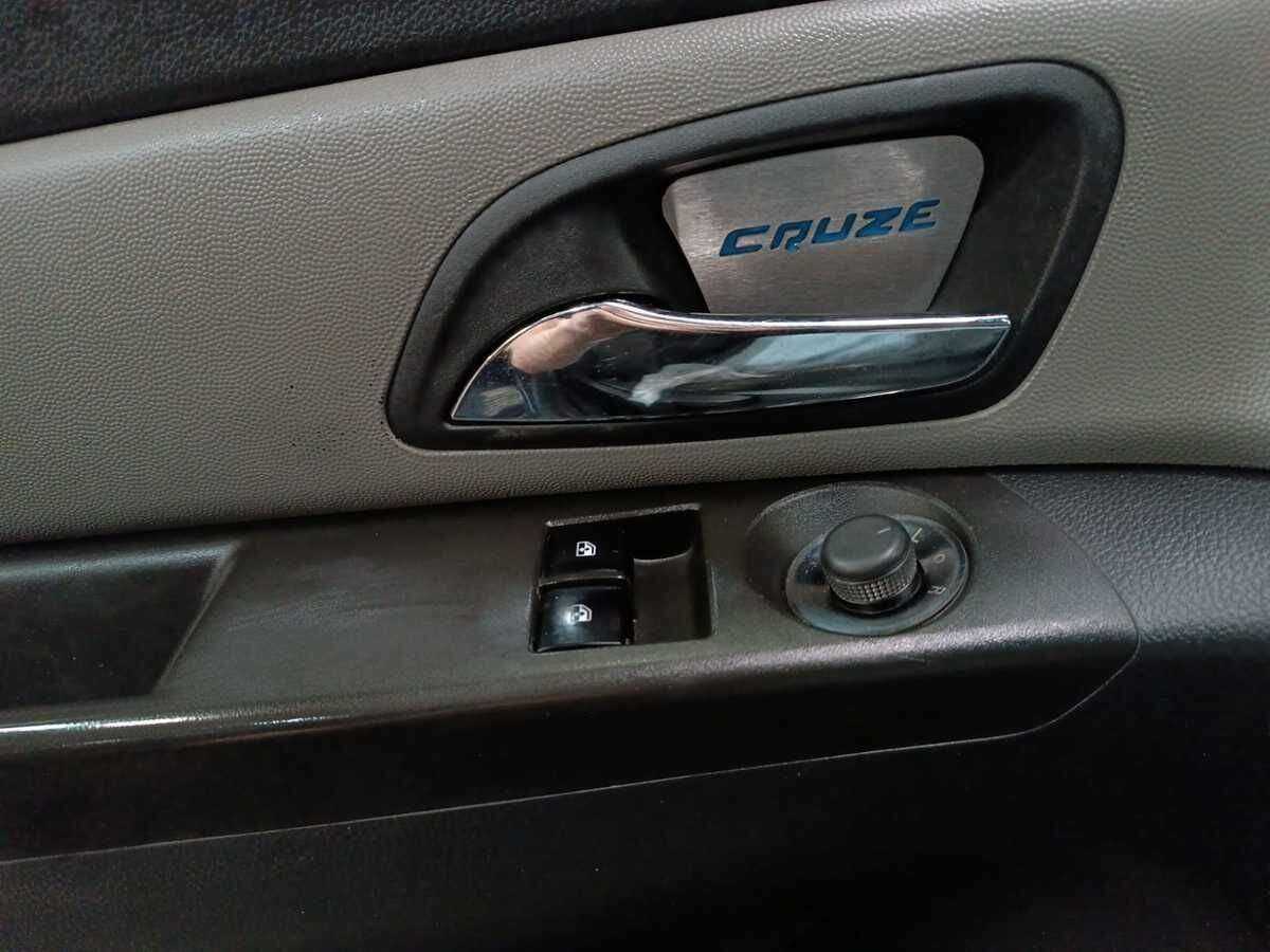 Шевроле Круз б/у, 2012, Механическая. Фото: #14