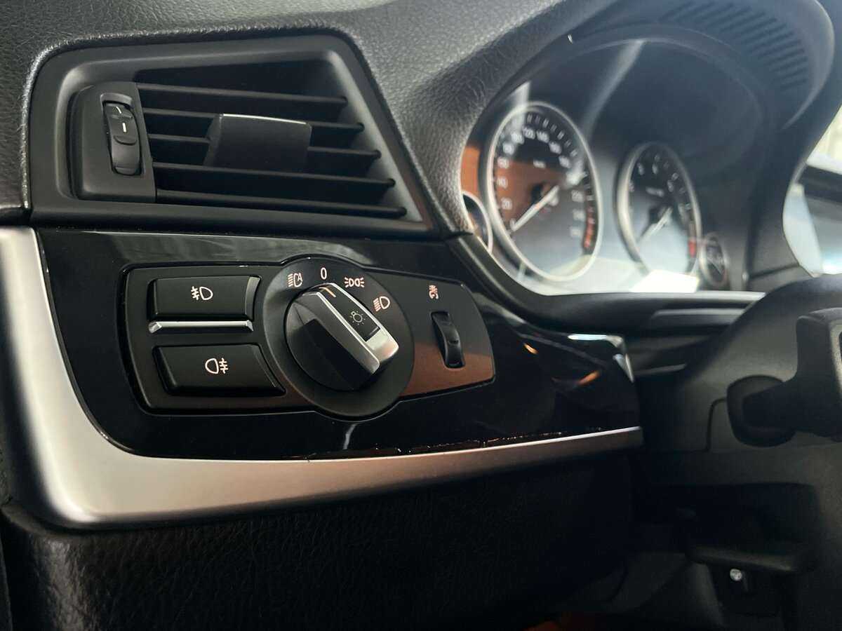 BMW 5 серии б/у, 2012, Автоматическая. Фото: #13