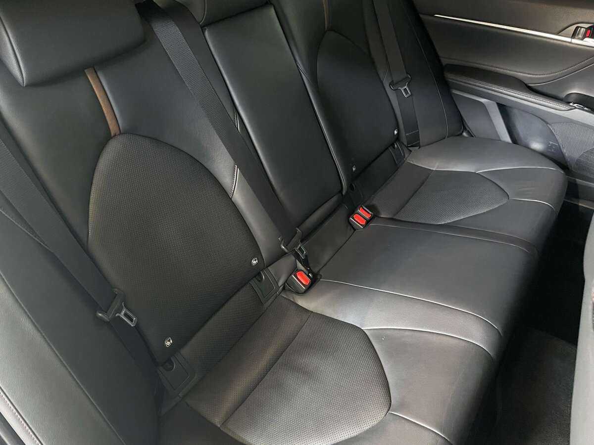 Toyota Camry б/у, 2018, Автоматическая. Фото: #18