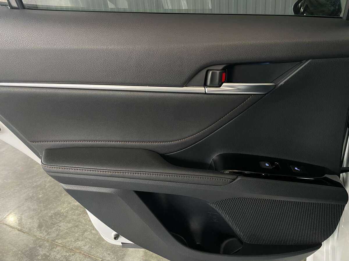 Toyota Camry б/у, 2018, Автоматическая. Фото: #22