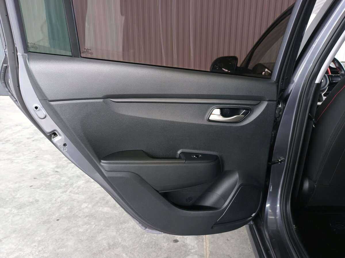 Kia Rio б/у, 2021, Автоматическая. Фото: #17