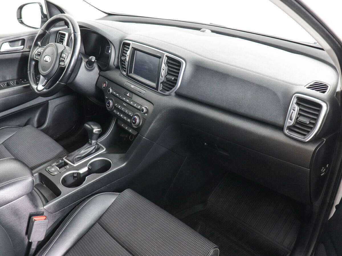 Kia Sportage б/у, 2016, Автоматическая. Фото: #9